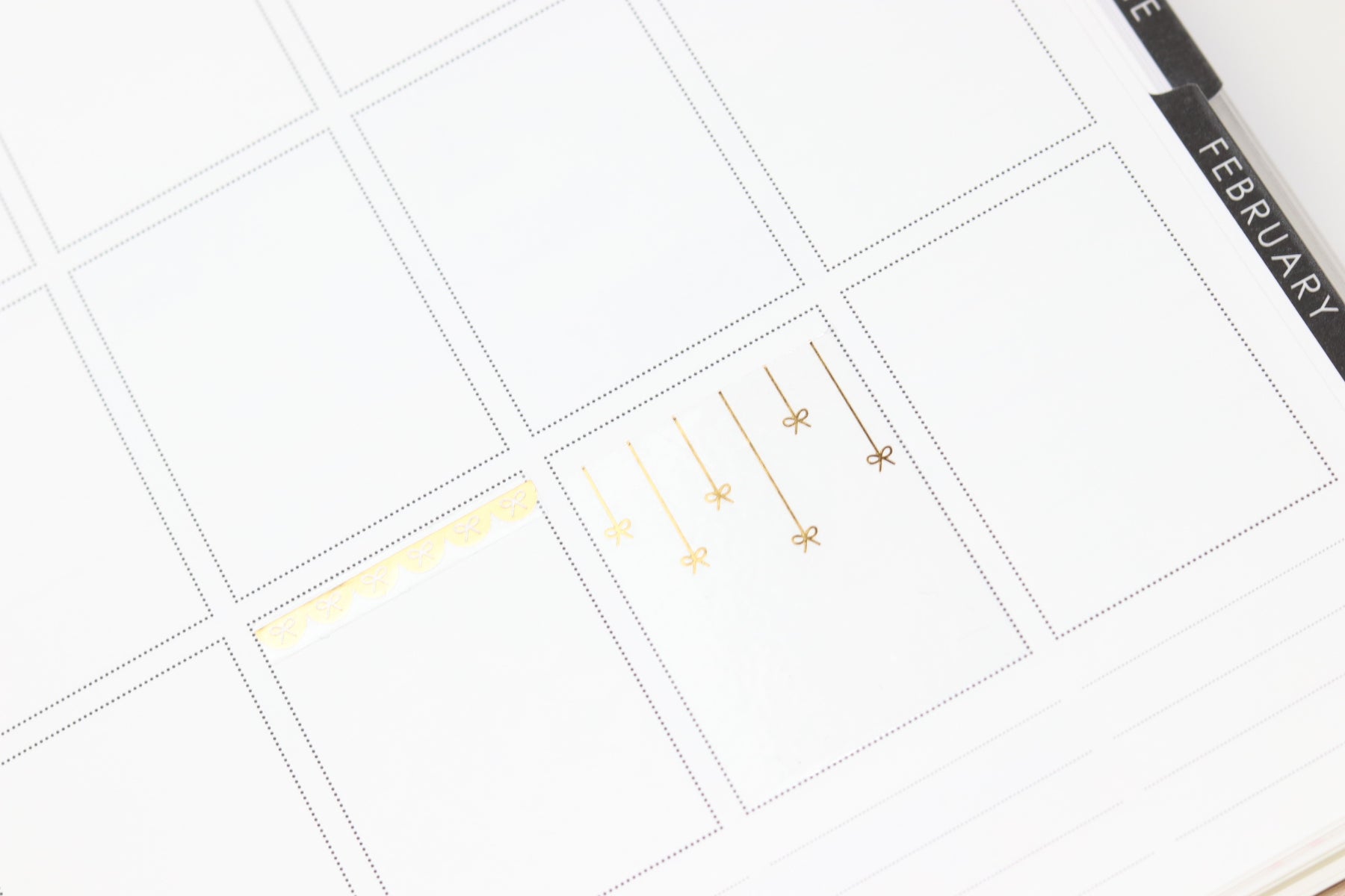 CLEAR Bow Scallop Washi Tape // Header Overlay 6mm Perforated