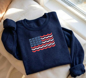 Bow Scallop Flag | Crew Neck